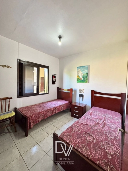 Casa com 04 dormitórios e 02 terrenos, lado mar no Bairro Remanso: 12ª foto da galeria de imagens do imóvel