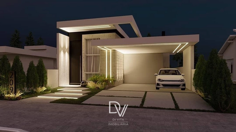 Casa de 03 dormitórios com piscina no Bairro Nova Xangri-lá