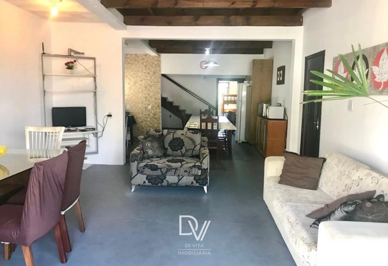 Sobrado com 04 dormitórios no Bairro Zona Nova: 2ª foto da galeria de imagens do imóvel