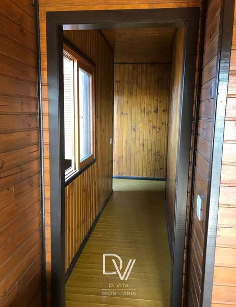 Sobrado com 04 dormitórios no Bairro Zona Nova: 23ª foto da galeria de imagens do imóvel