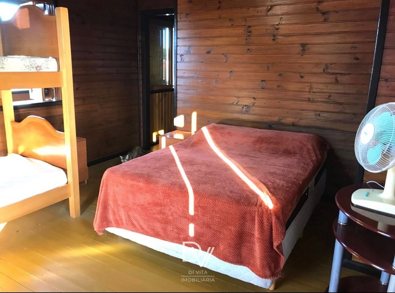 Sobrado com 04 dormitórios no Bairro Zona Nova: 18ª foto da galeria de imagens do imóvel