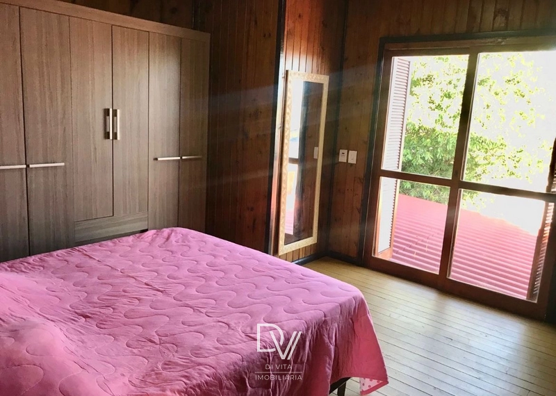 Sobrado com 04 dormitórios no Bairro Zona Nova: 24ª foto da galeria de imagens do imóvel