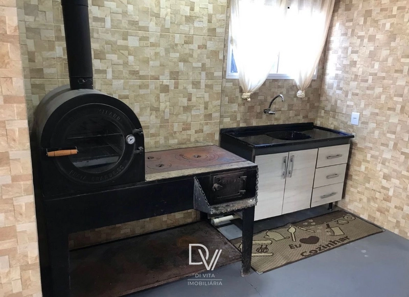 Sobrado com 04 dormitórios no Bairro Zona Nova: 7ª foto da galeria de imagens do imóvel