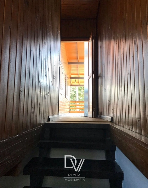 Sobrado com 04 dormitórios no Bairro Zona Nova: 14ª foto da galeria de imagens do imóvel