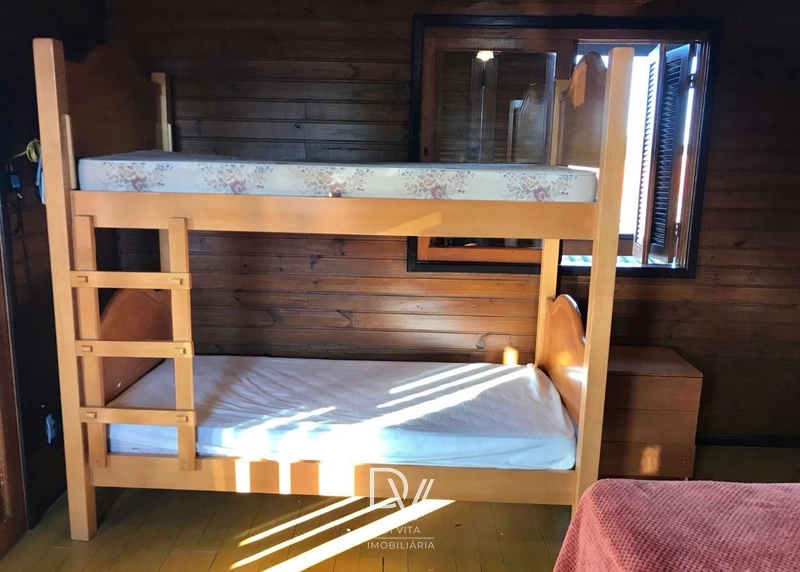 Sobrado com 04 dormitórios no Bairro Zona Nova: 19ª foto da galeria de imagens do imóvel