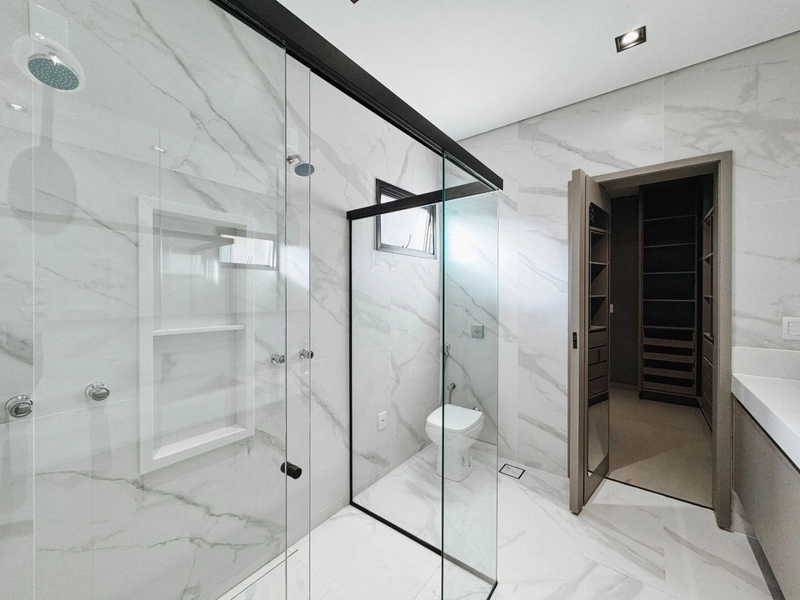 Casa com 3 dormitórios à venda, 213 m² por R$ 2.150.000,00 - Laranjeiras - Uberl: 1ª foto da galeria de imagens do imóvel