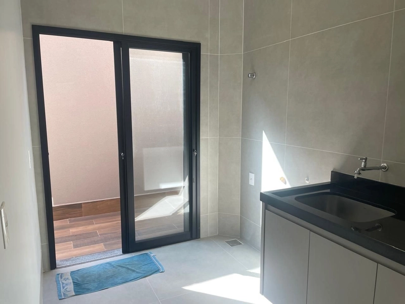 Casa com 3 dormitórios à venda, 200 m² por R$ 2.100.000,00 - Jardim Botânico - U: 4ª foto da galeria de imagens do imóvel