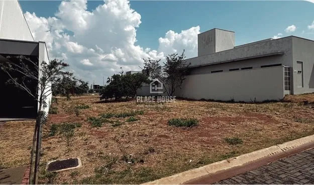 Tamanho: 422,01 m²: 1ª foto da galeria de imagens do imóvel