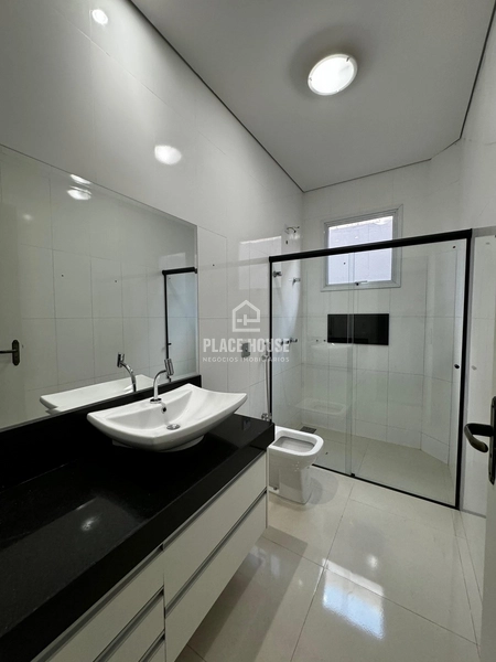 Casa 3 quartos sendo 2 suítes, Piscina Aquecida a.c 200 m² Novo Mundo: 21ª foto da galeria de imagens do imóvel