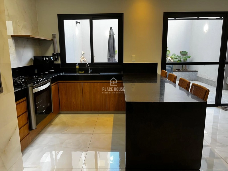 Apartamento com 3 dormitórios - Santa Mônica - Uberlândia: 1ª foto da galeria de imagens do imóvel