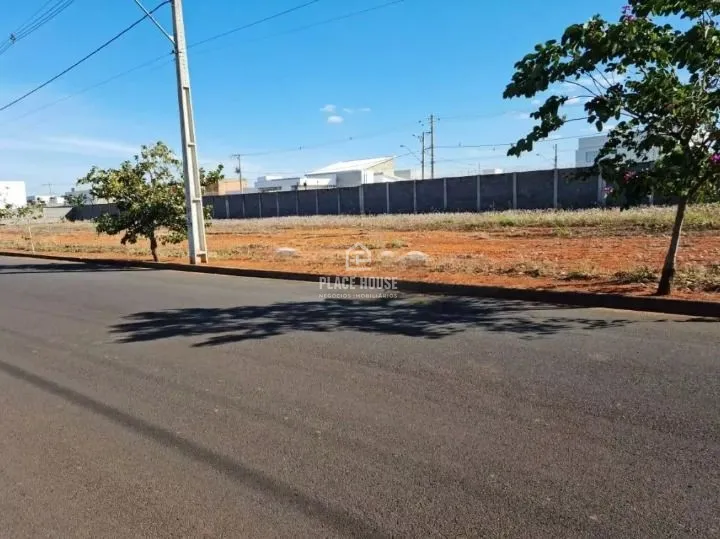Terreno à venda, 330 m² por R$ 280.000 - Novo Mundo - Uberlândia/MG: 1ª foto da galeria de imagens do imóvel