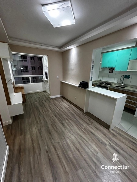 APARTAMENTO REFORMADO E MOBILIADO NO PORTO CRUZEIRO.: 1ª foto da galeria de imagens do imóvel