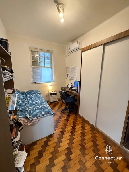 Apartamento 3 dormitórios com pátio e edícula no IAPI: 9ª foto da galeria de imagens do imóvel