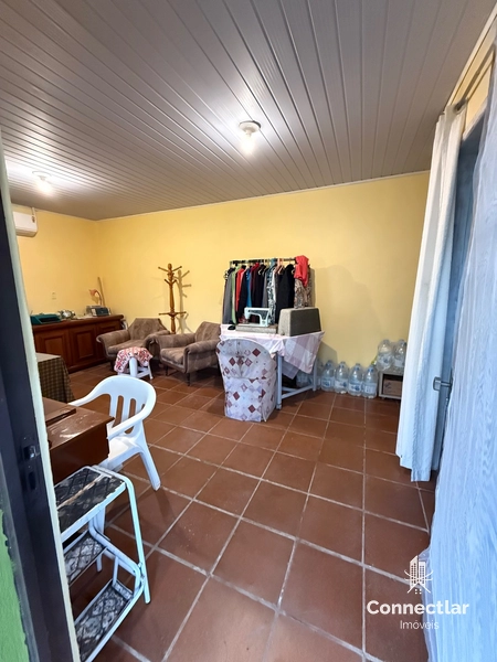 Apartamento 3 dormitórios com pátio e edícula no IAPI: 16ª foto da galeria de imagens do imóvel