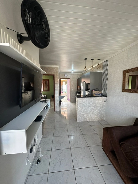Ótima Casa de 2 Dormitórios no Jardim Algarve: 2ª foto da galeria de imagens do imóvel
