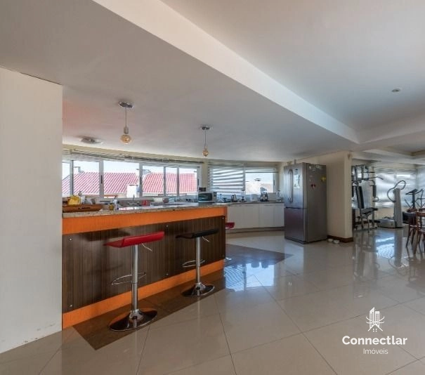 CASA AMPLA COM PISCINA NO BAIRRO IPANEMA.: 5ª foto da galeria de imagens do imóvel