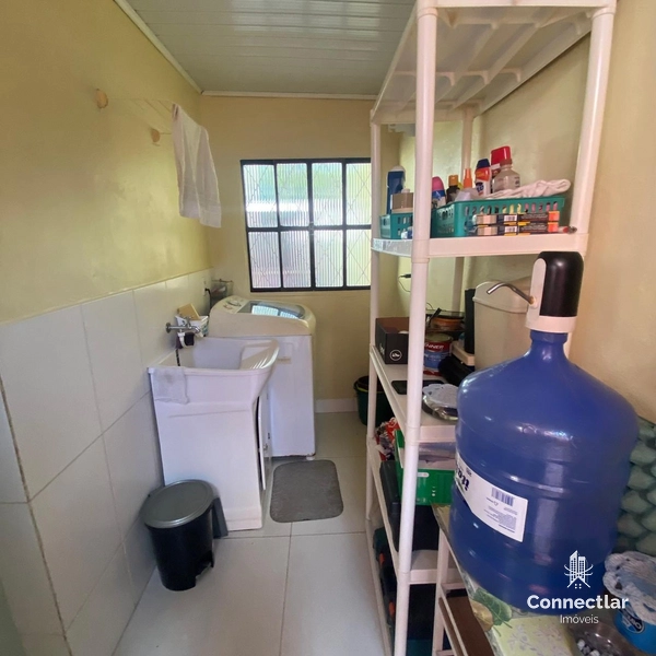 CASA COM ENORME TERRENO: 10ª foto da galeria de imagens do imóvel