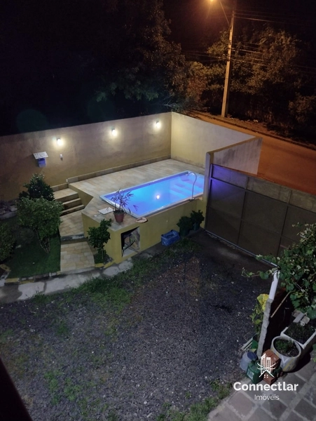 CASA AMPLA EM DOIS TERRENOS NO BAIRRO AGRONOMIA: 2ª foto da galeria de imagens do imóvel