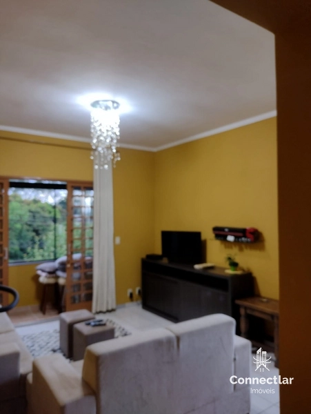 CASA AMPLA EM DOIS TERRENOS NO BAIRRO AGRONOMIA: 15ª foto da galeria de imagens do imóvel