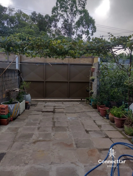CASA AMPLA EM DOIS TERRENOS NO BAIRRO AGRONOMIA: 6ª foto da galeria de imagens do imóvel