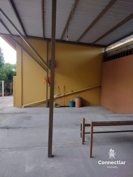 CASA AMPLA EM DOIS TERRENOS NO BAIRRO AGRONOMIA: 5ª foto da galeria de imagens do imóvel