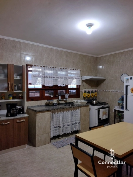 CASA AMPLA EM DOIS TERRENOS NO BAIRRO AGRONOMIA: 17ª foto da galeria de imagens do imóvel