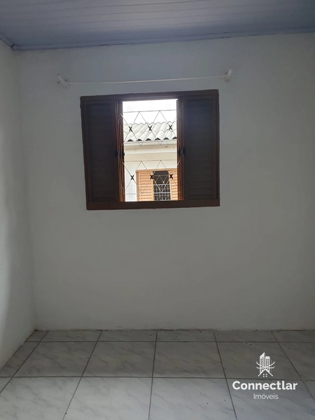 TERRENO COM 3 CASAS: 11ª foto da galeria de imagens do imóvel
