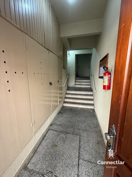 AP 2 QUARTOS COM VAGA DE GARAGEM NO LEOPOLDINA: 3ª foto da galeria de imagens do imóvel
