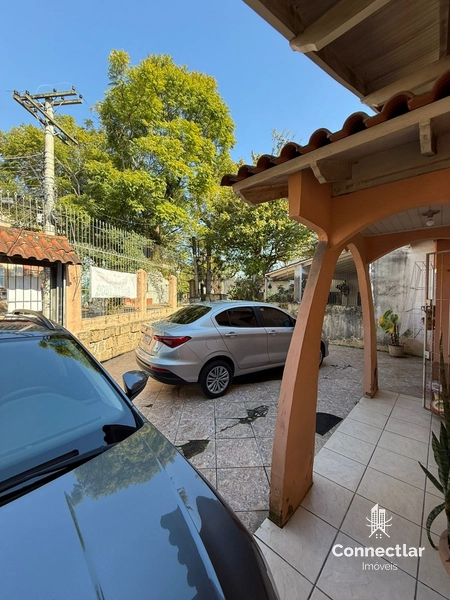CASA NO BAIRRO MEDIANEIRA: 2ª foto da galeria de imagens do imóvel