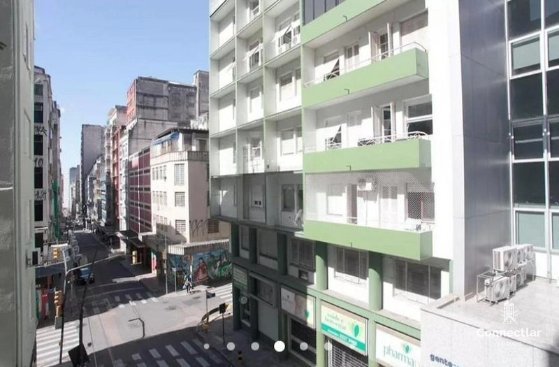 APARTAMENTO NO CENTRO DE PORTO ALEGRE: 3ª foto da galeria de imagens do imóvel