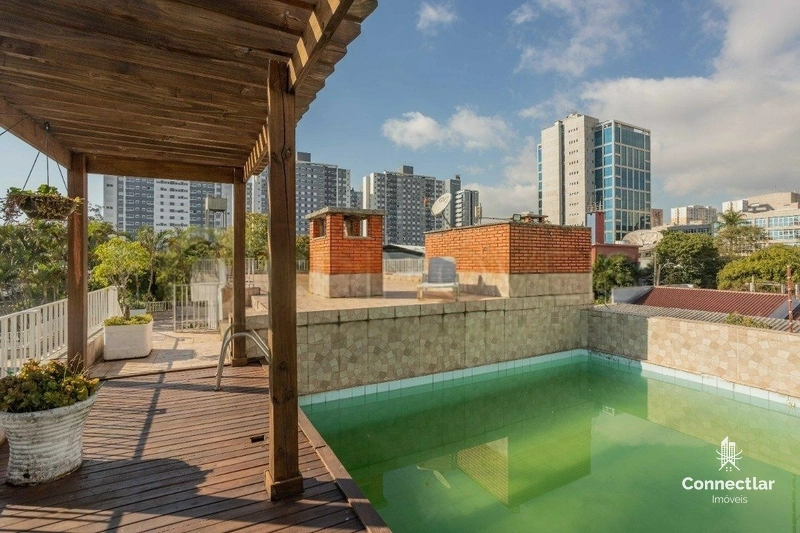 CASA AMPLA NO JARDIM LINDÓIA: 16ª foto da galeria de imagens do imóvel