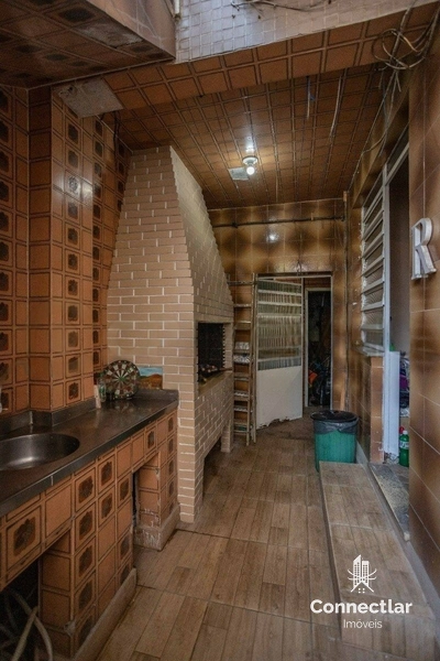 CASA AMPLA NO JARDIM LINDÓIA: 30ª foto da galeria de imagens do imóvel