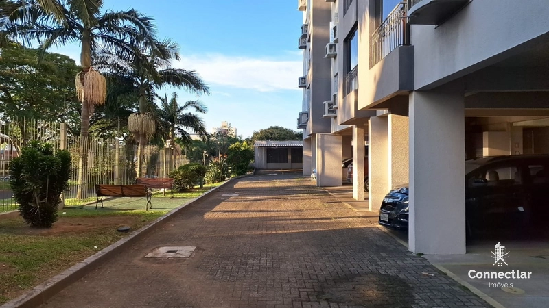 Apartamento Semi Mobiliado à Venda: 2ª foto da galeria de imagens do imóvel
