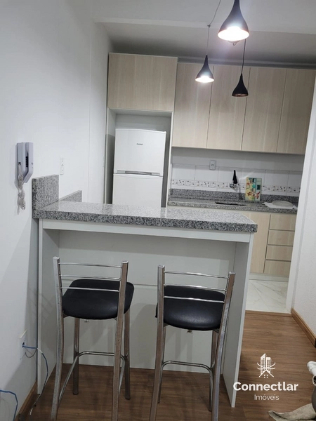 APARTAMENTO NO CENTRO DE PORTO ALEGRE: 2ª foto da galeria de imagens do imóvel