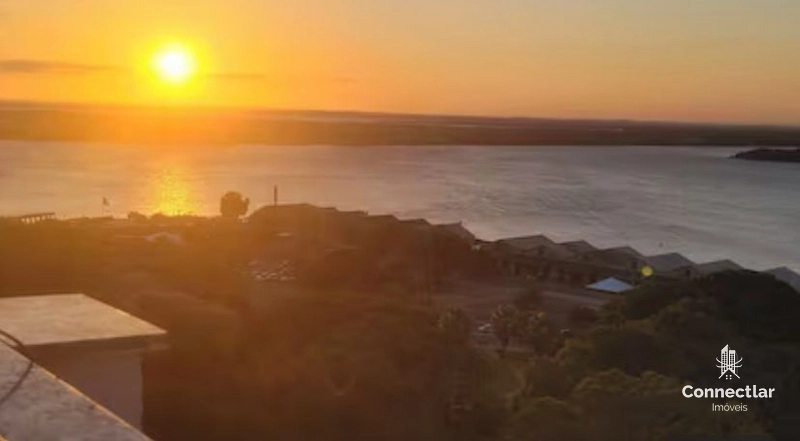 APARTAMENTO NO CENTRO DE PORTO ALEGRE: 10ª foto da galeria de imagens do imóvel