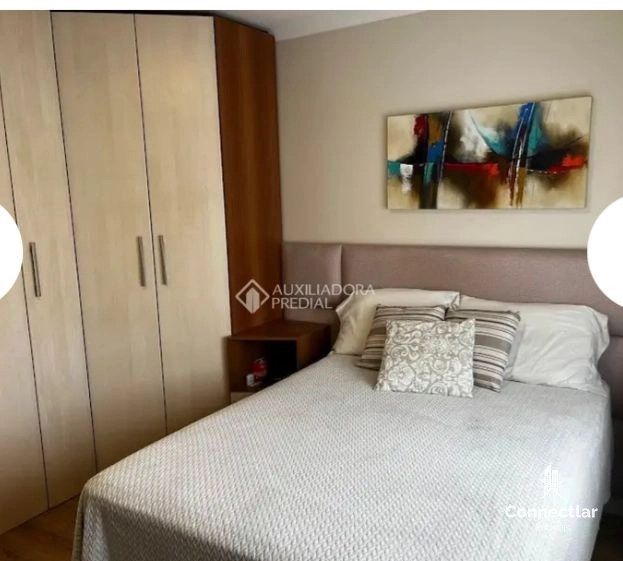 CASA TODA REFORMADA NA LOMBA DO PINHEIRO: 5ª foto da galeria de imagens do imóvel