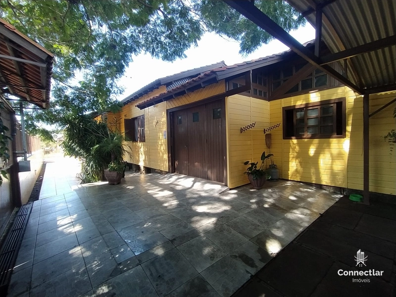 Terreno com Duas Casas e Pátio Amplo – Excelente Oportunidade!: 4ª foto da galeria de imagens do imóvel
