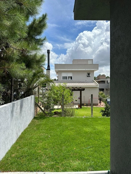 LINDA CASA DE TRÊS DORMITÓRIO NO CONDOMINIO BUENA VISTA.: 4ª foto da galeria de imagens do imóvel