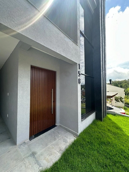 LINDA CASA DE TRÊS DORMITÓRIO NO CONDOMINIO BUENA VISTA.: 2ª foto da galeria de imagens do imóvel