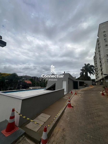 Apto 2 dormitórios em Teresópolis , lazer completo e localização ideal: 2ª foto da galeria de imagens do imóvel