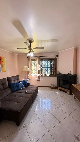 DUAS CASAS AMPLAS NO MESMO TERRENO.: 4ª foto da galeria de imagens do imóvel