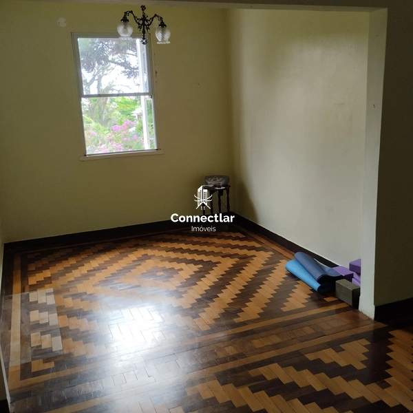 CASA NA ZONA SUL COM POSSIBILIDADE DE SER COMERCIAL: 5ª foto da galeria de imagens do imóvel