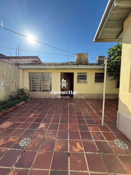 Ampla casa 3 dormitórios a meia quadra da Assis Brasil: 20ª foto da galeria de imagens do imóvel
