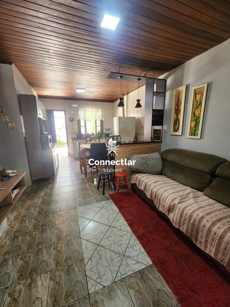 Casa no Algarve 2 dorm, ao lado do Max Center , conforto e praticidade: 6ª foto da galeria de imagens do imóvel