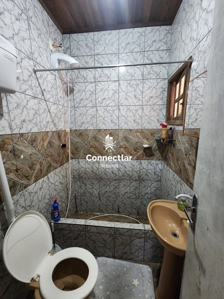 Casa no Algarve 2 dorm, ao lado do Max Center , conforto e praticidade: 9ª foto da galeria de imagens do imóvel