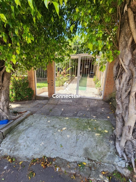 Casa no Algarve 2 dorm, ao lado do Max Center , conforto e praticidade: 1ª foto da galeria de imagens do imóvel