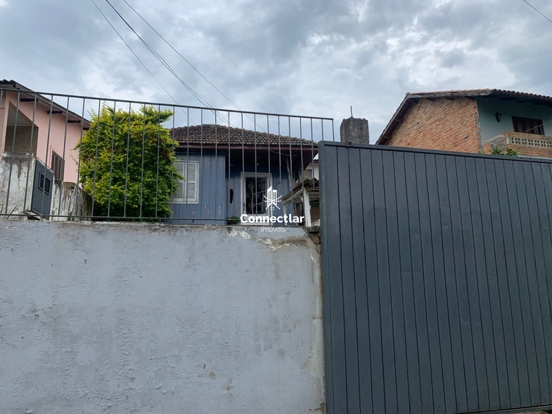 CASA LOCALIZADA BEM PRÓXIMO AO IGUATEMI: 1ª foto da galeria de imagens do imóvel