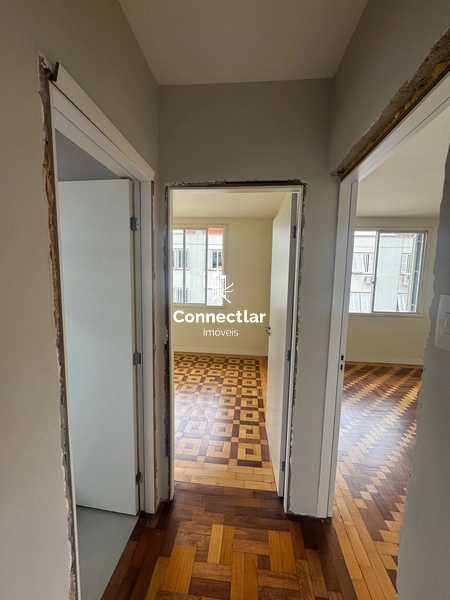 Apartamento 2 Dormitórios no Bairro São João: 19ª foto da galeria de imagens do imóvel