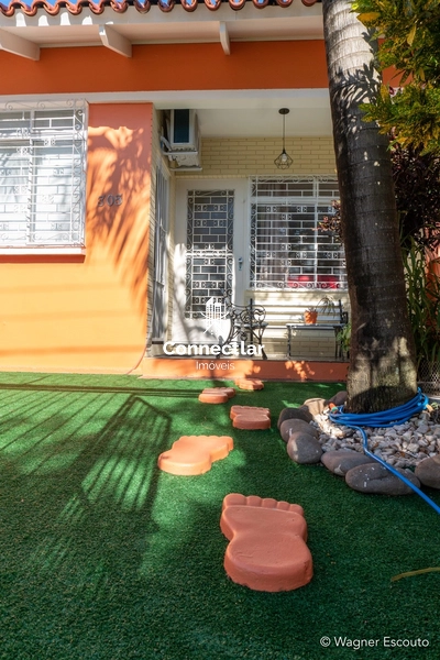 Casa Mobiliada à Venda na Zona Sul de Porto Alegre – 197m²: 4ª foto da galeria de imagens do imóvel