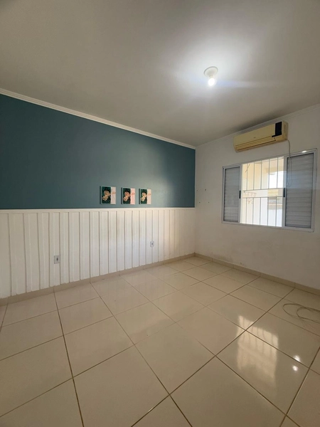 LINDA CASA DE TRÊS DORMITÓRIOS A VENDA: 6ª foto da galeria de imagens do imóvel